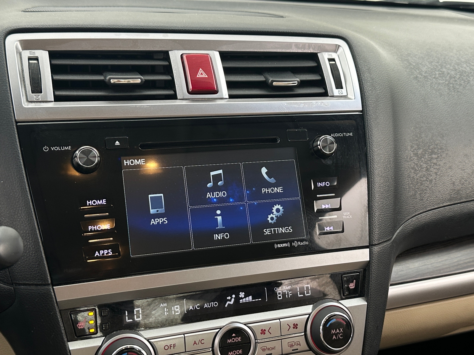 Thumbnail: 2016 Subaru Legacy - 3