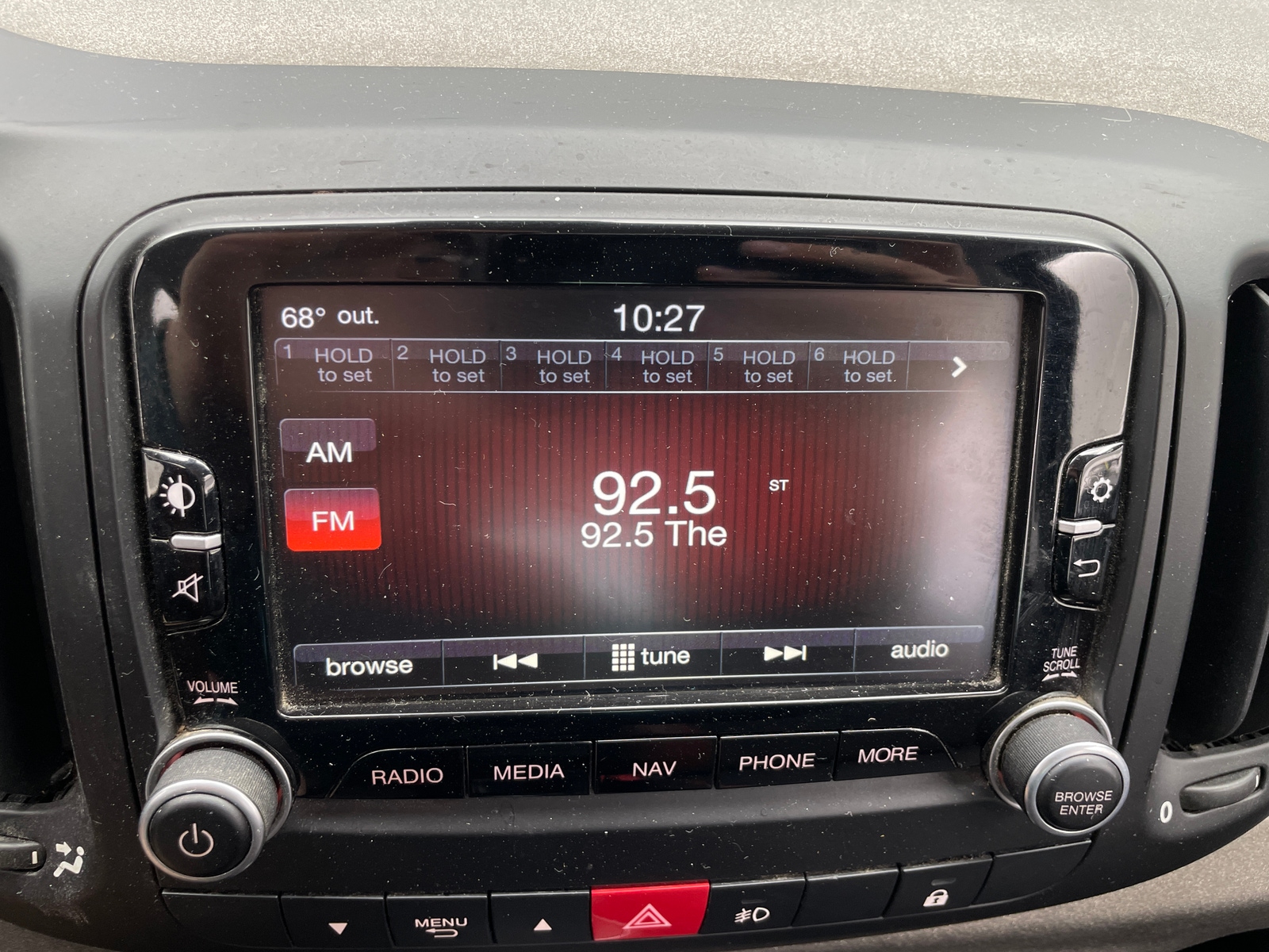 Thumbnail: 2014 Fiat 500L - 4