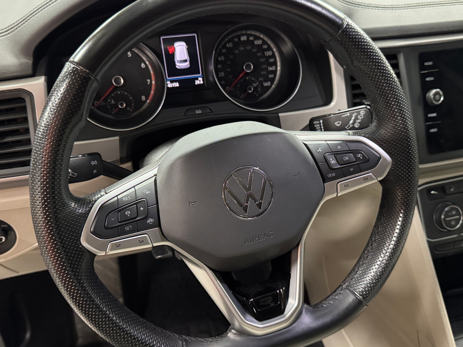 Thumbnail: 2021 Volkswagen Atlas - 4