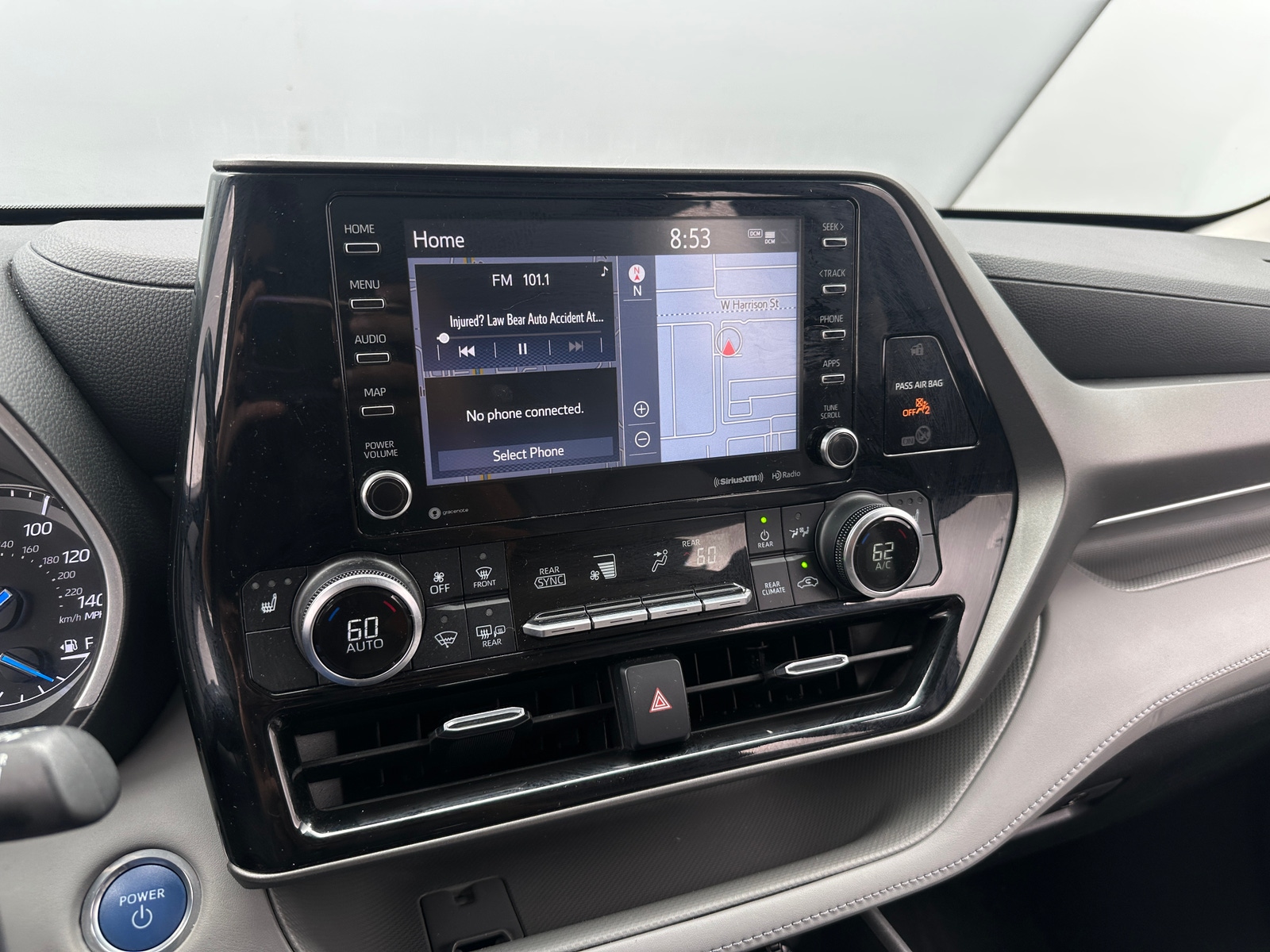 Thumbnail: 2021 Toyota Highlander - 3