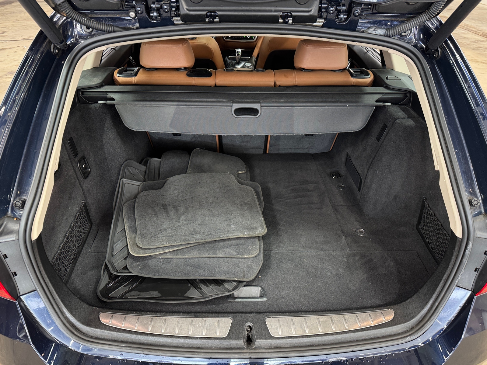 Thumbnail: 2015 BMW 3 Series - 6