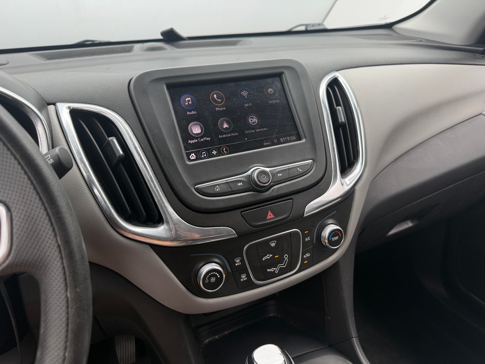 Thumbnail: 2020 Chevrolet Equinox - 4