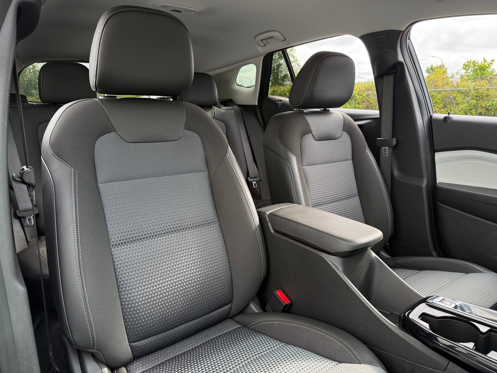 Thumbnail: 2025 Chevrolet Trax - 2
