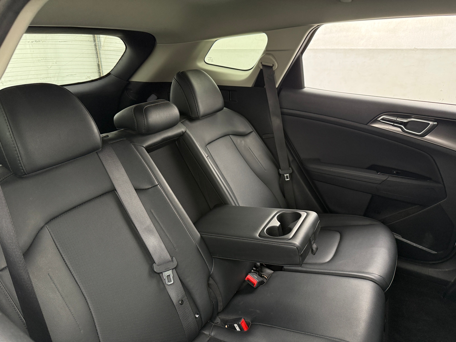 Thumbnail: 2025 Kia Sportage - 5