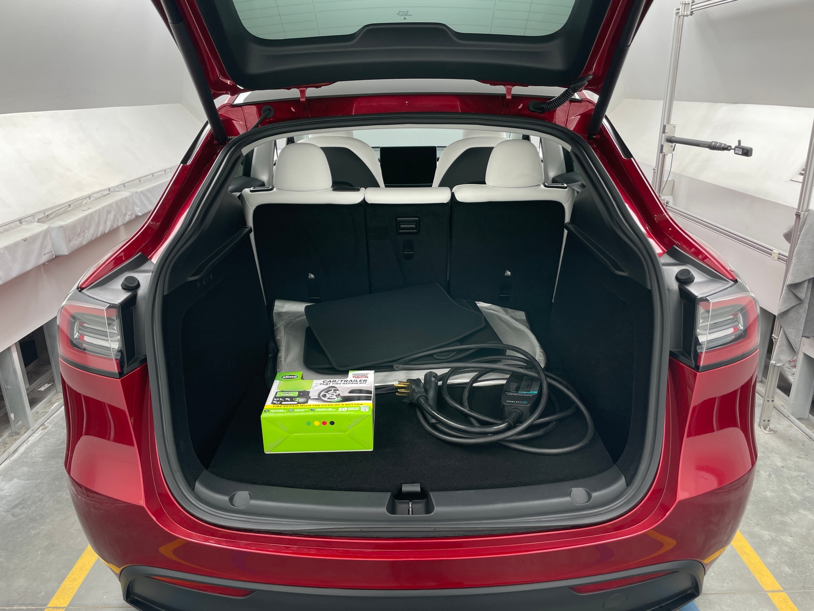 Thumbnail: 2025 Tesla Model Y - 6