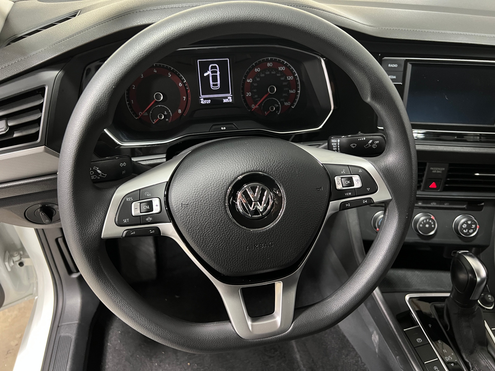 Thumbnail: 2019 Volkswagen Jetta - 5
