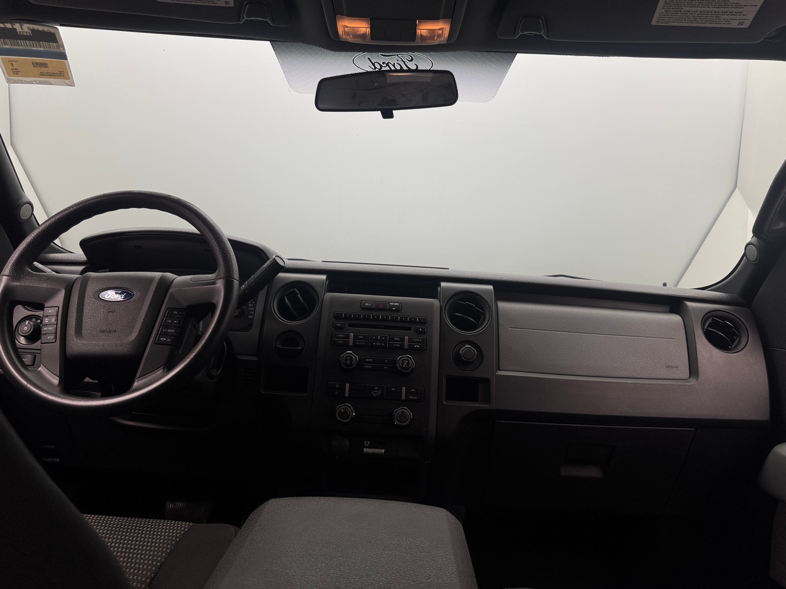 Thumbnail: 2014 Ford Econoline - 3