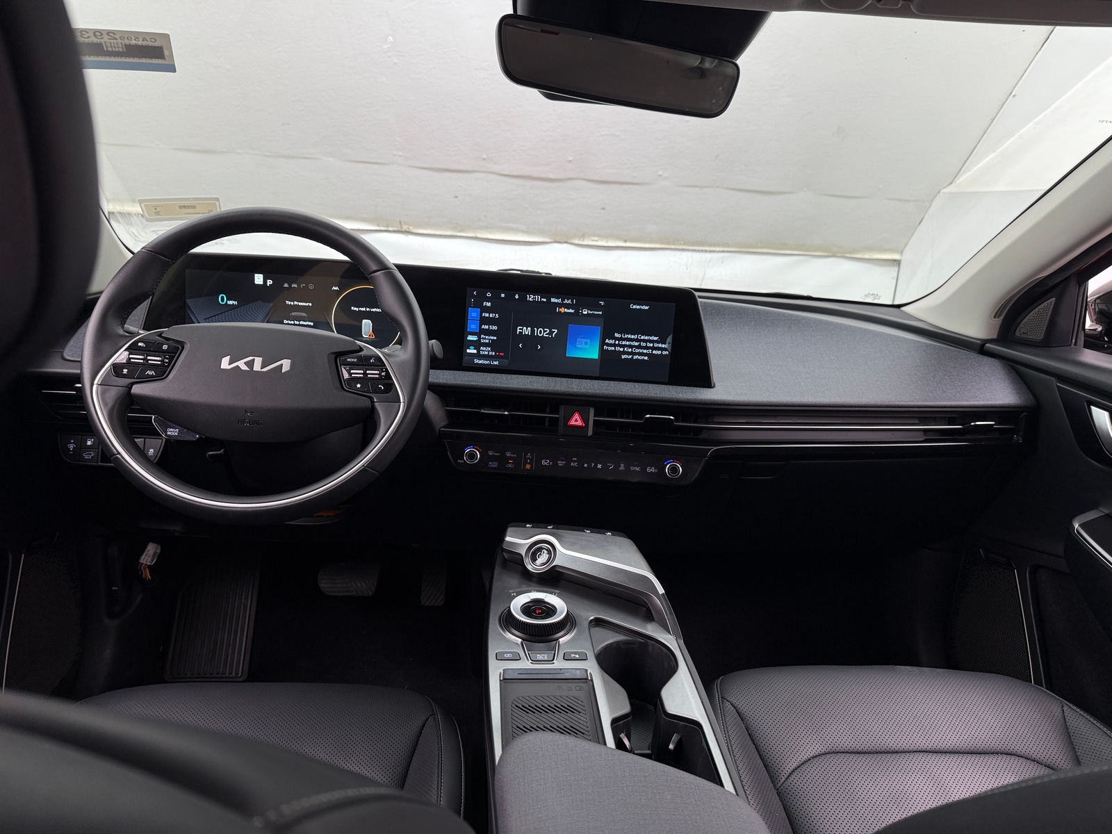 Thumbnail: 2022 Kia EV6 - 2