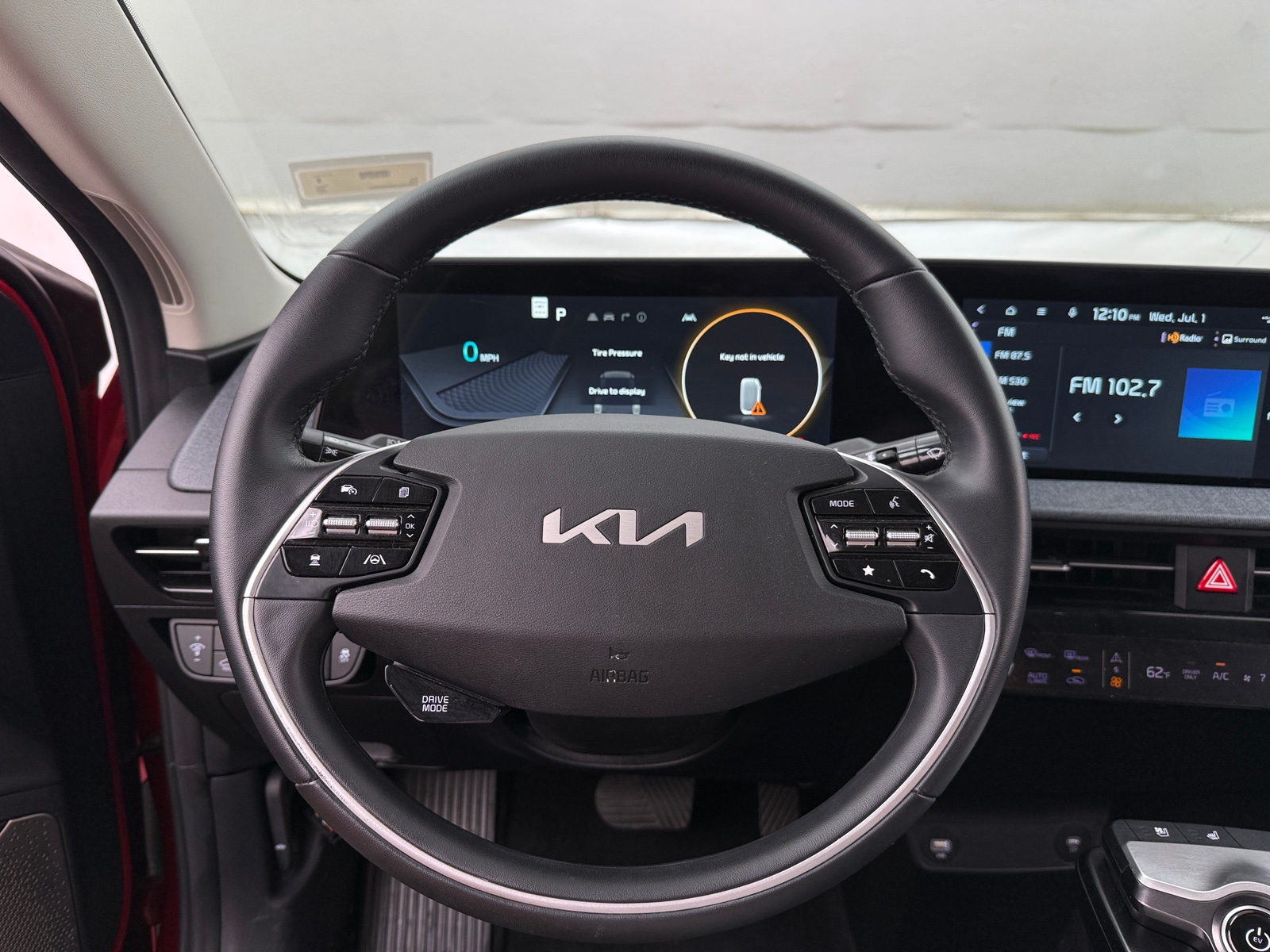 Thumbnail: 2022 Kia EV6 - 4