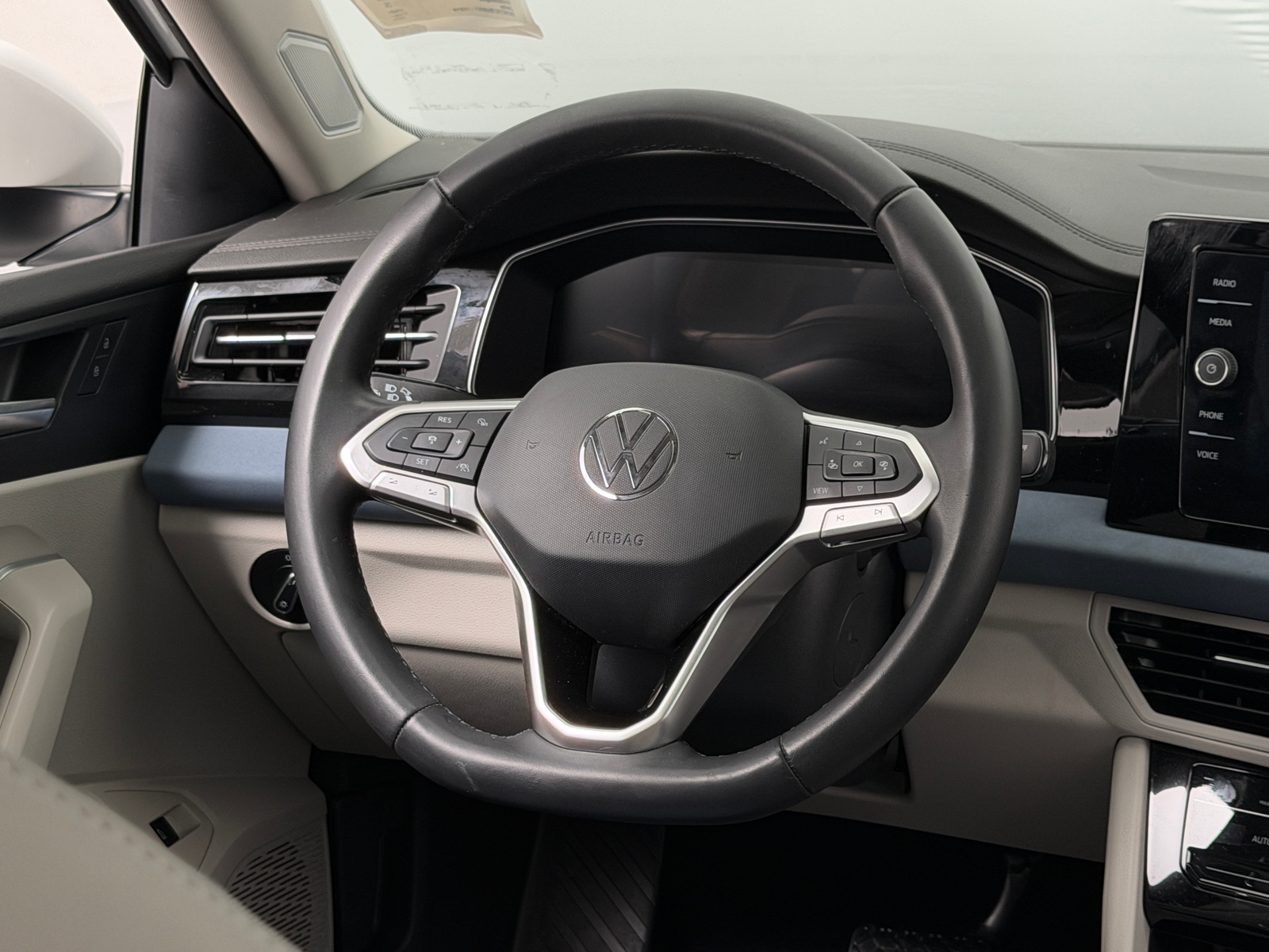 Thumbnail: 2025 Volkswagen Jetta - 4
