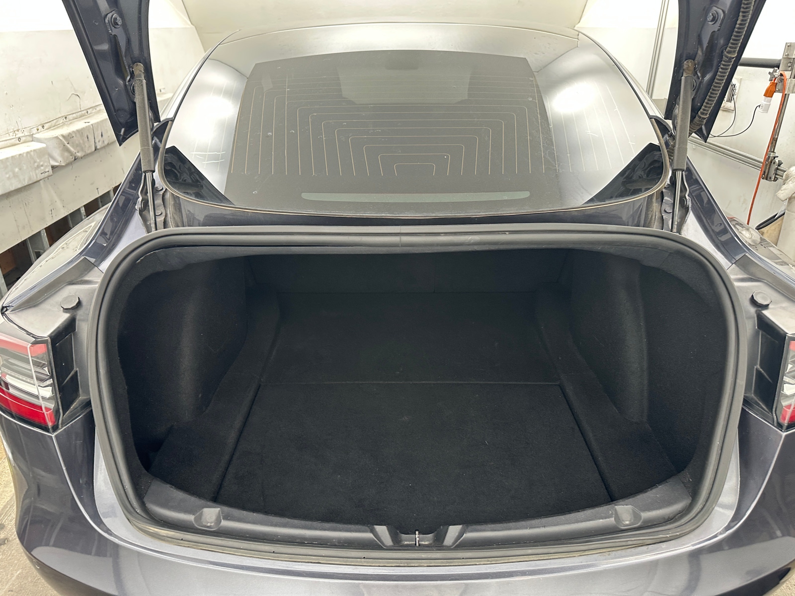 Thumbnail: 2020 Tesla Model 3 - 6