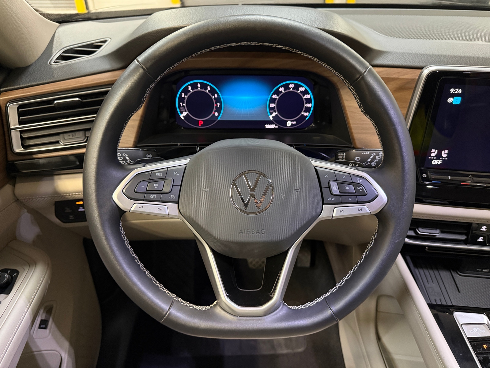 Thumbnail: 2026 Volkswagen Atlas - 4