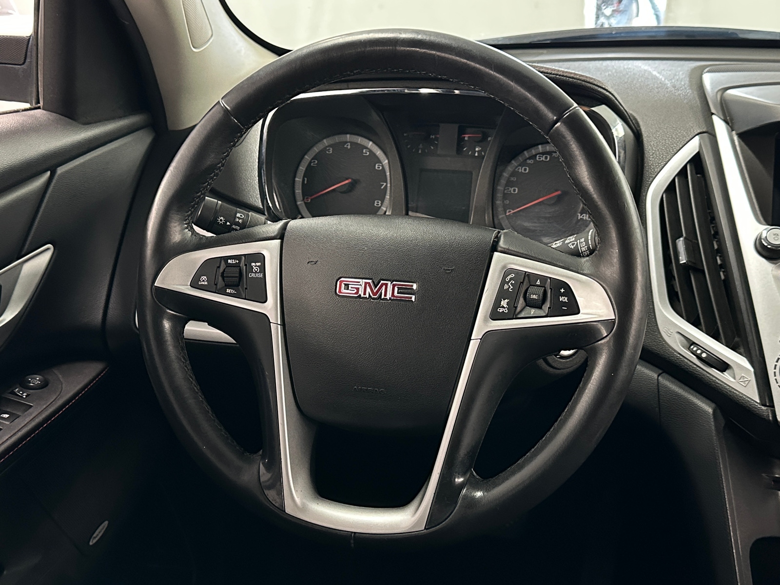 Thumbnail: 2015 GMC Terrain - 4