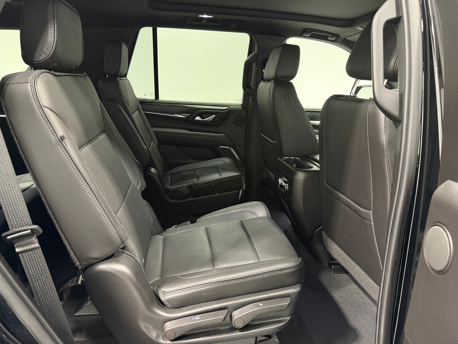 Thumbnail: 2022 GMC Yukon - 5