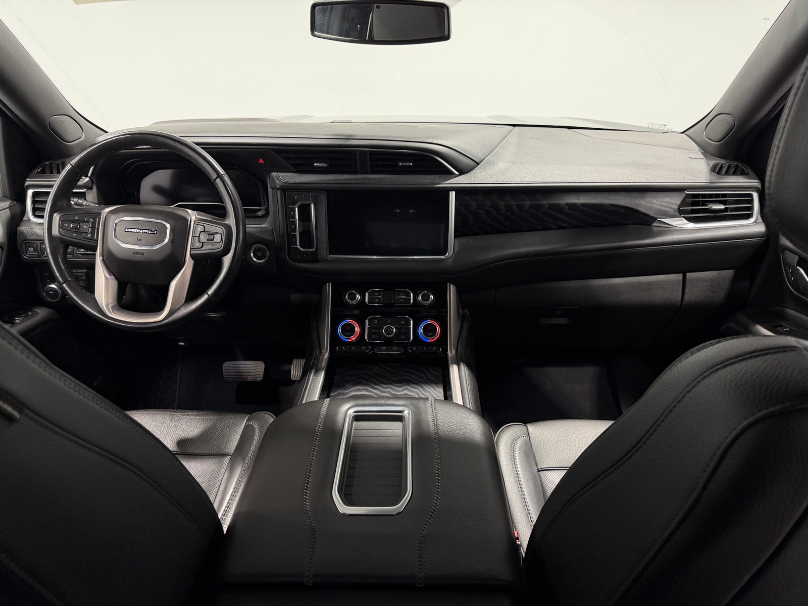 Thumbnail: 2022 GMC Yukon - 2