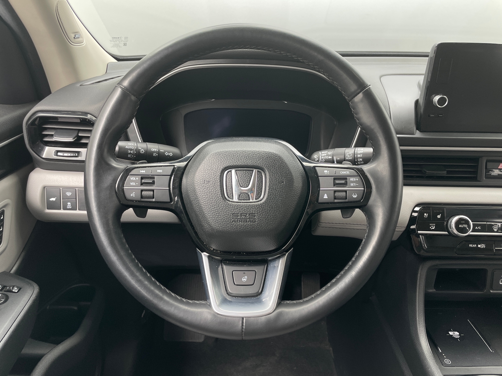 Thumbnail: 2025 Honda Pilot - 4