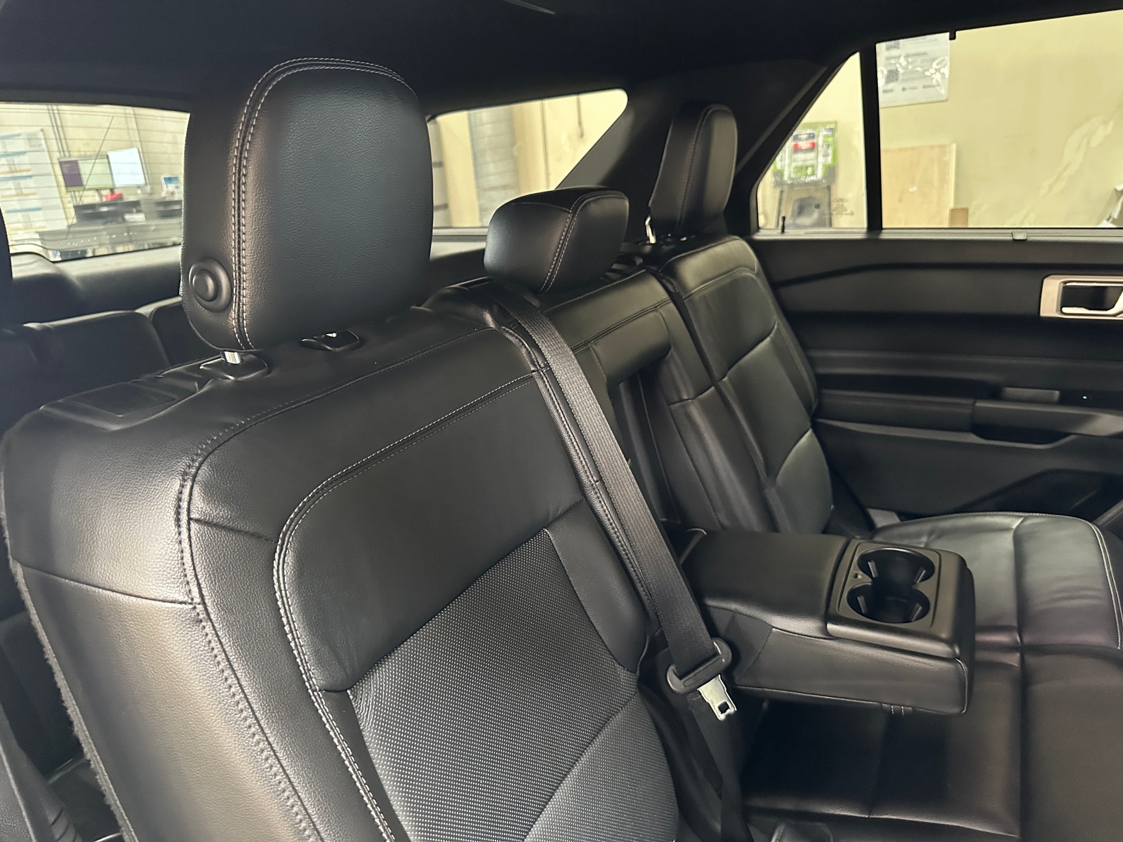Thumbnail: 2020 Ford Explorer - 5