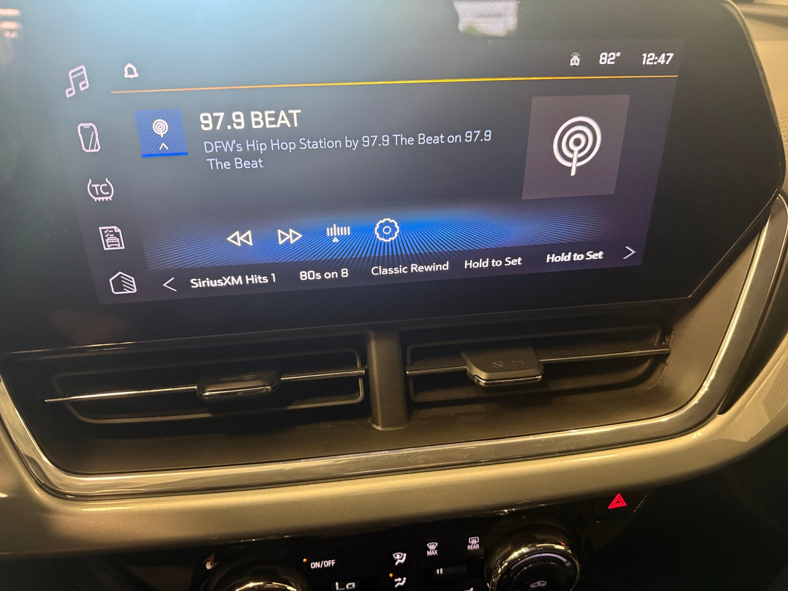 Thumbnail: 2024 Chevrolet Trax - 4