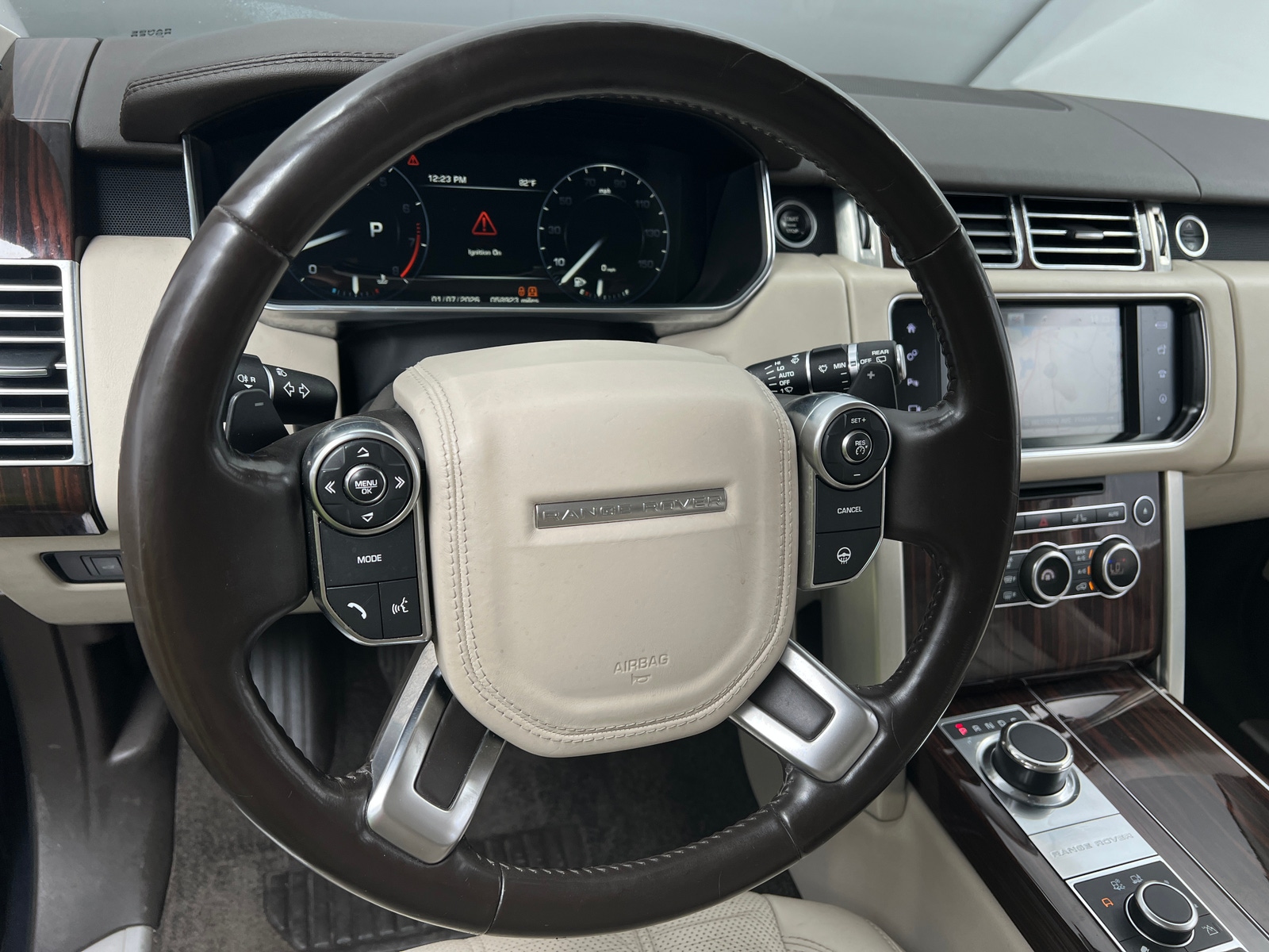 Thumbnail: 2016 Land Rover Range Rover - 4
