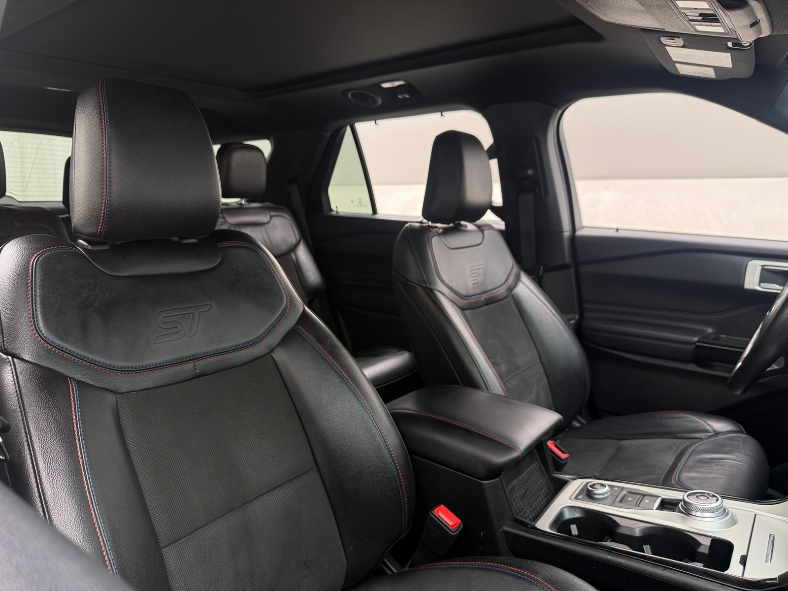 Thumbnail: 2022 Ford Explorer - 2