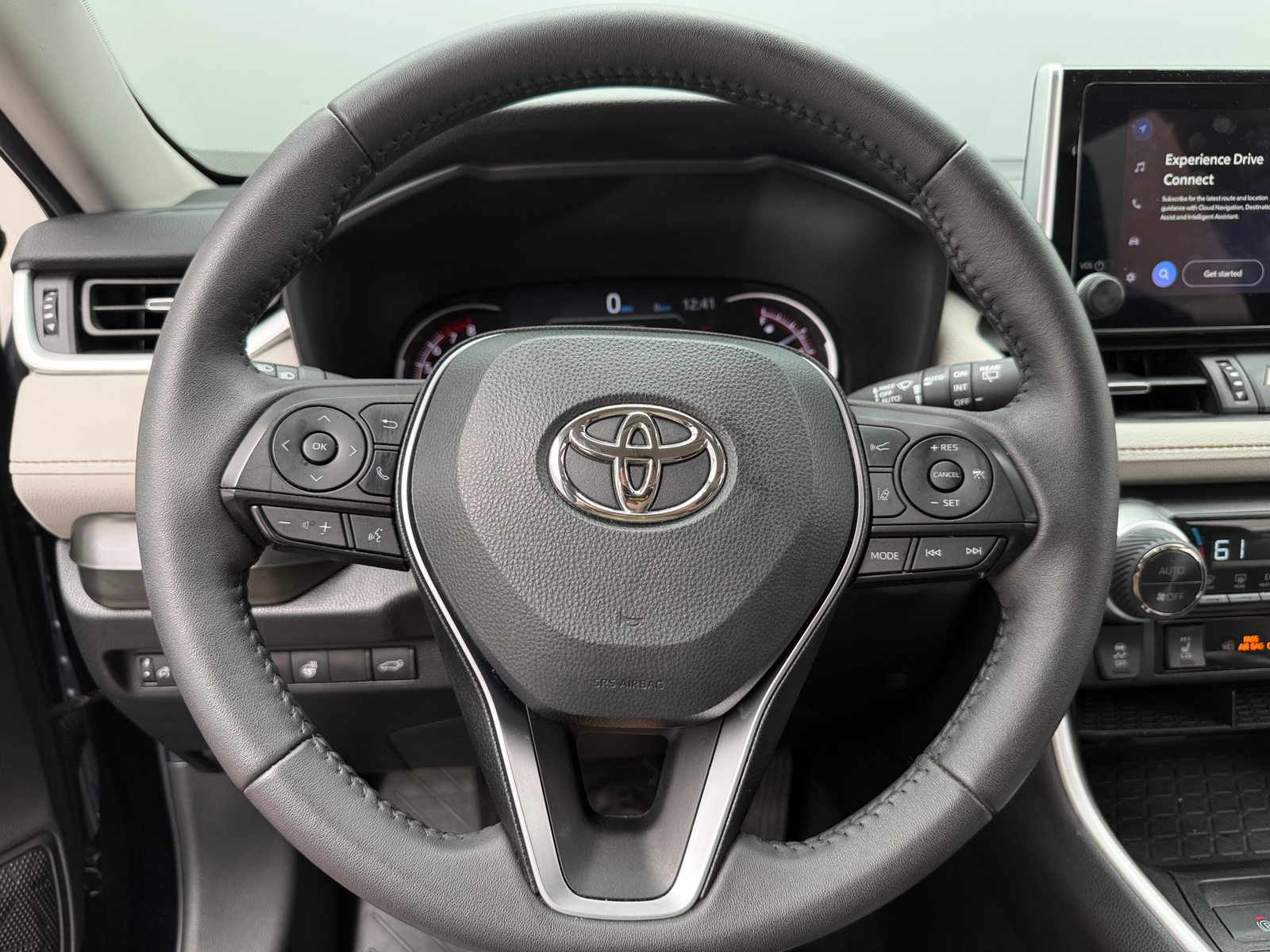 Thumbnail: 2023 Toyota RAV4 - 4