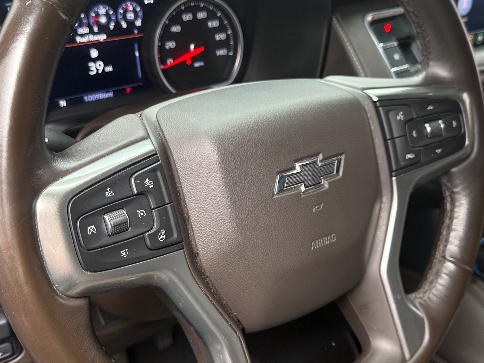 Thumbnail: 2021 Chevrolet Suburban - 5