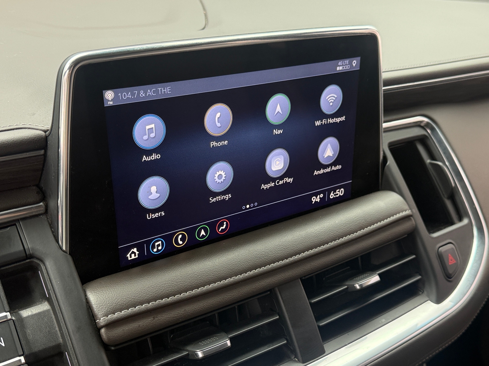 Thumbnail: 2021 Chevrolet Suburban - 4