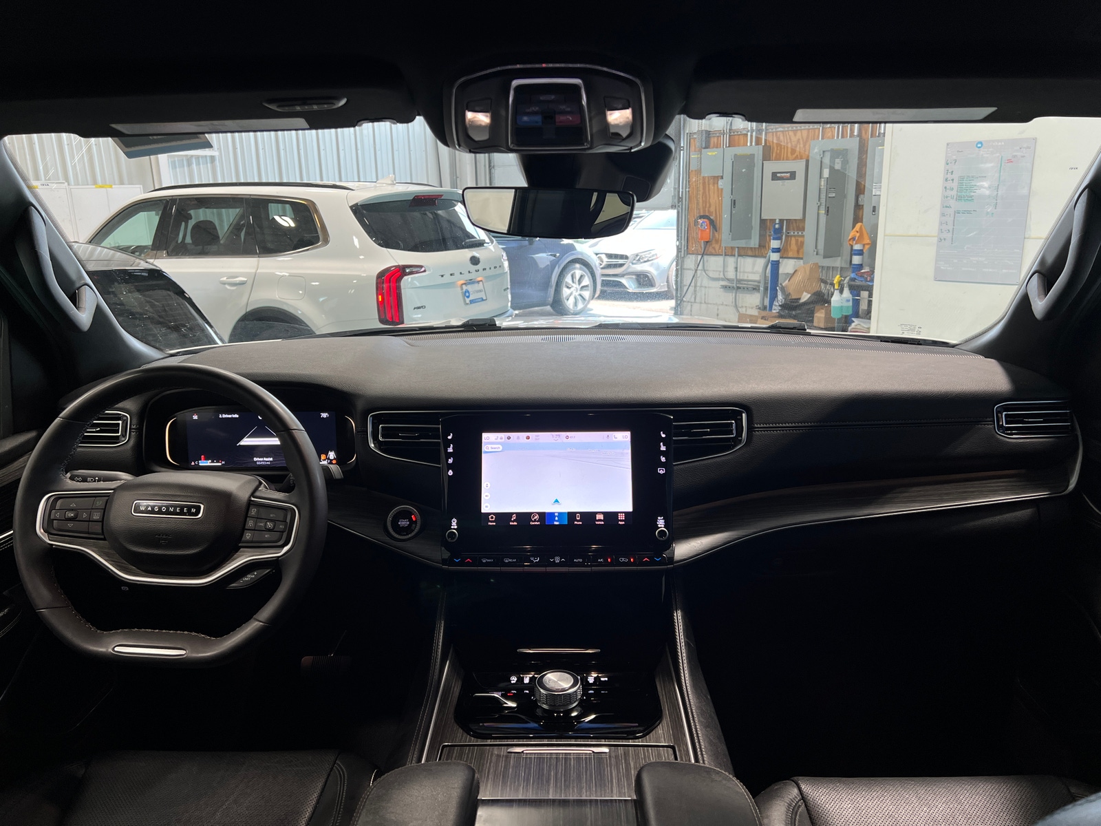 Thumbnail: 2024 Jeep Wagoneer - 2