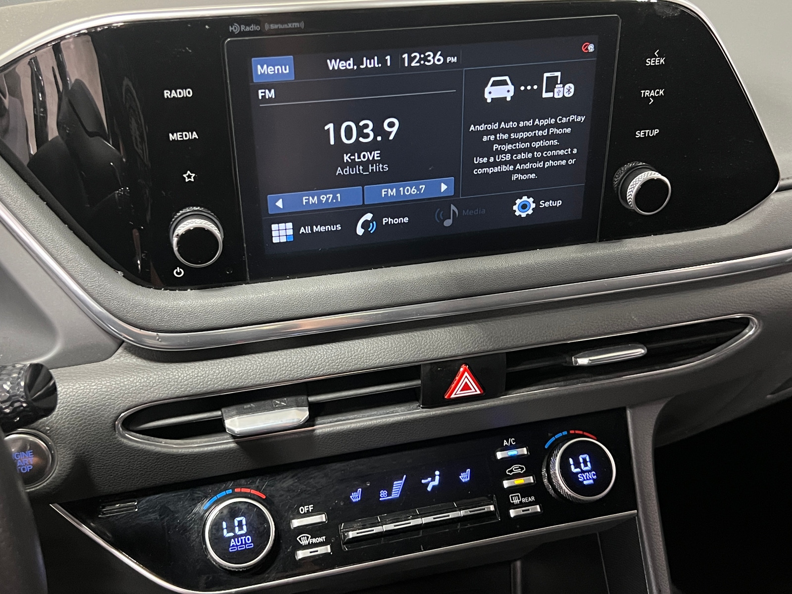 Thumbnail: 2020 Hyundai Sonata - 3