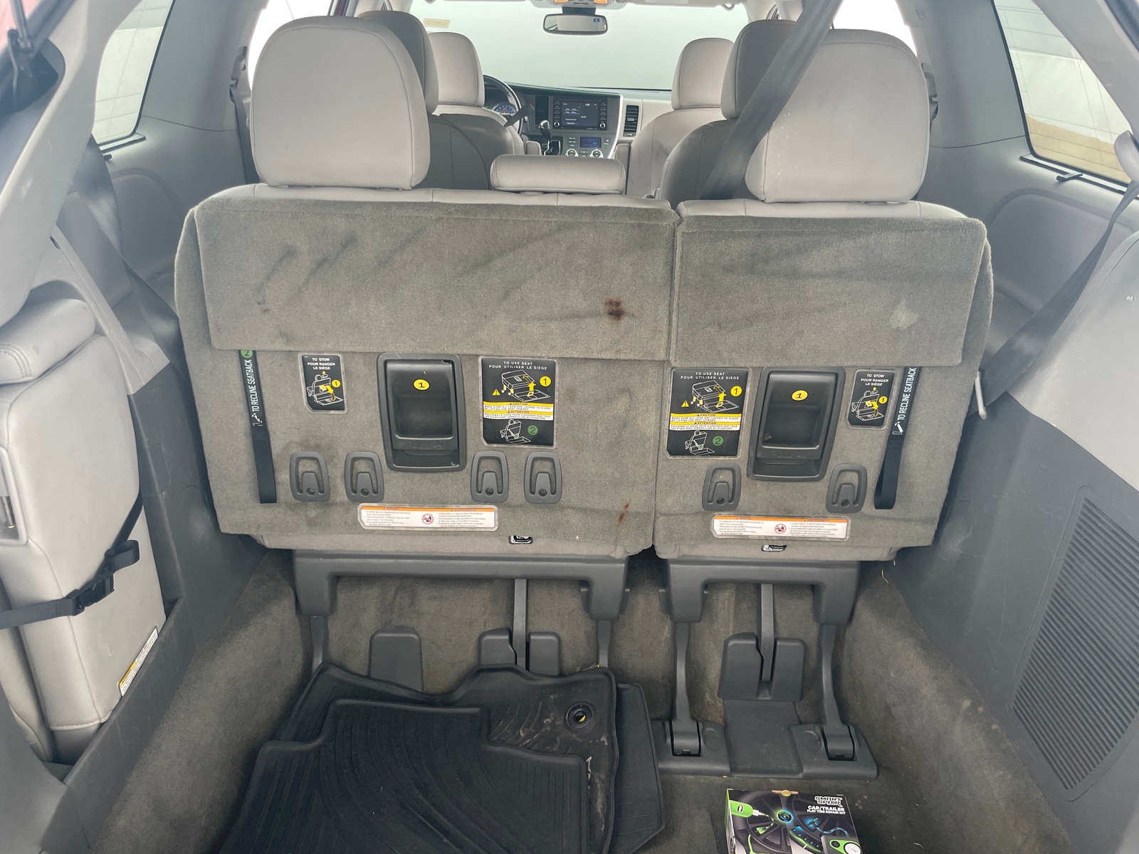 Thumbnail: 2018 Toyota Sienna - 6