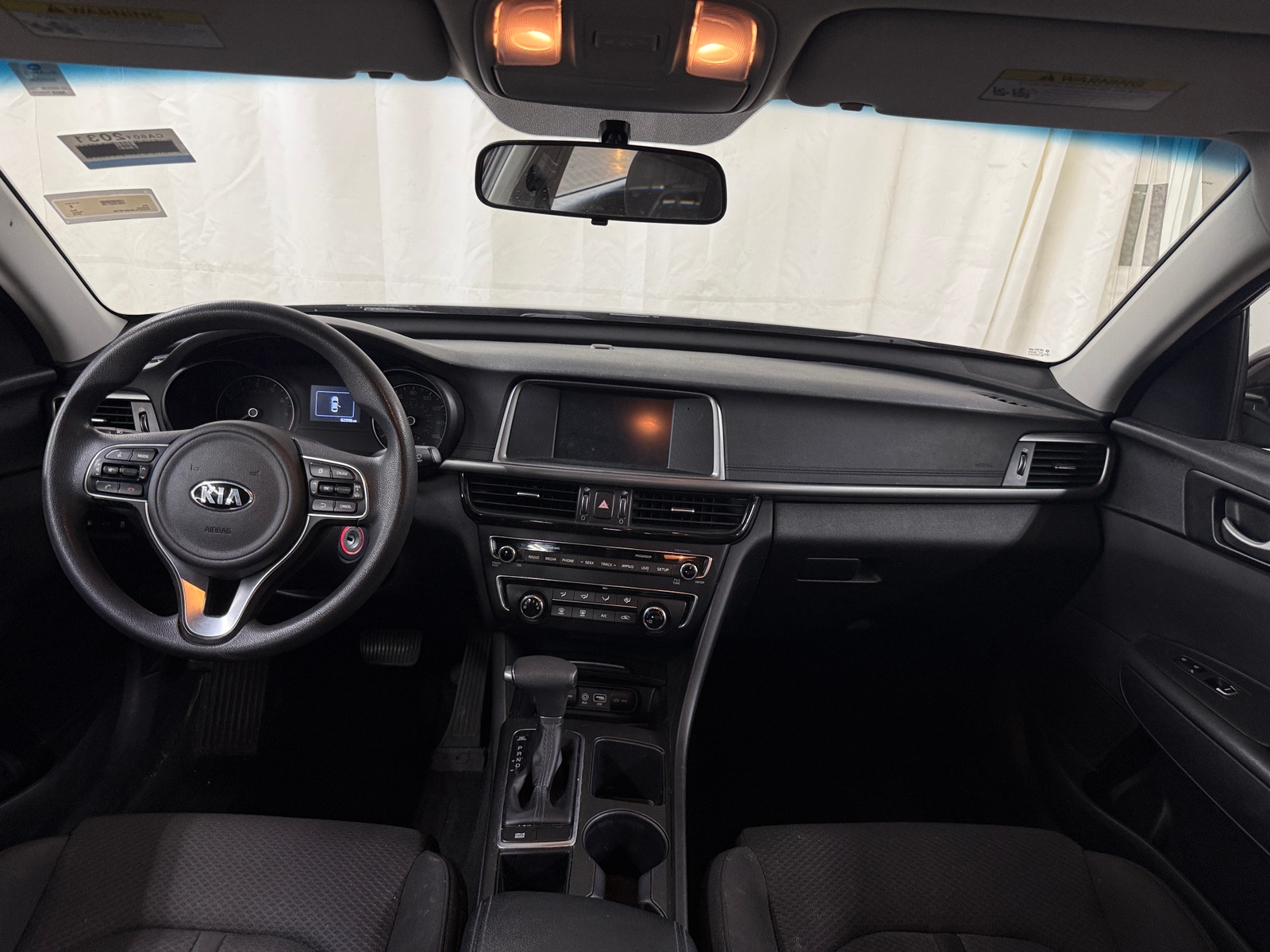 Thumbnail: 2018 Kia Optima - 3