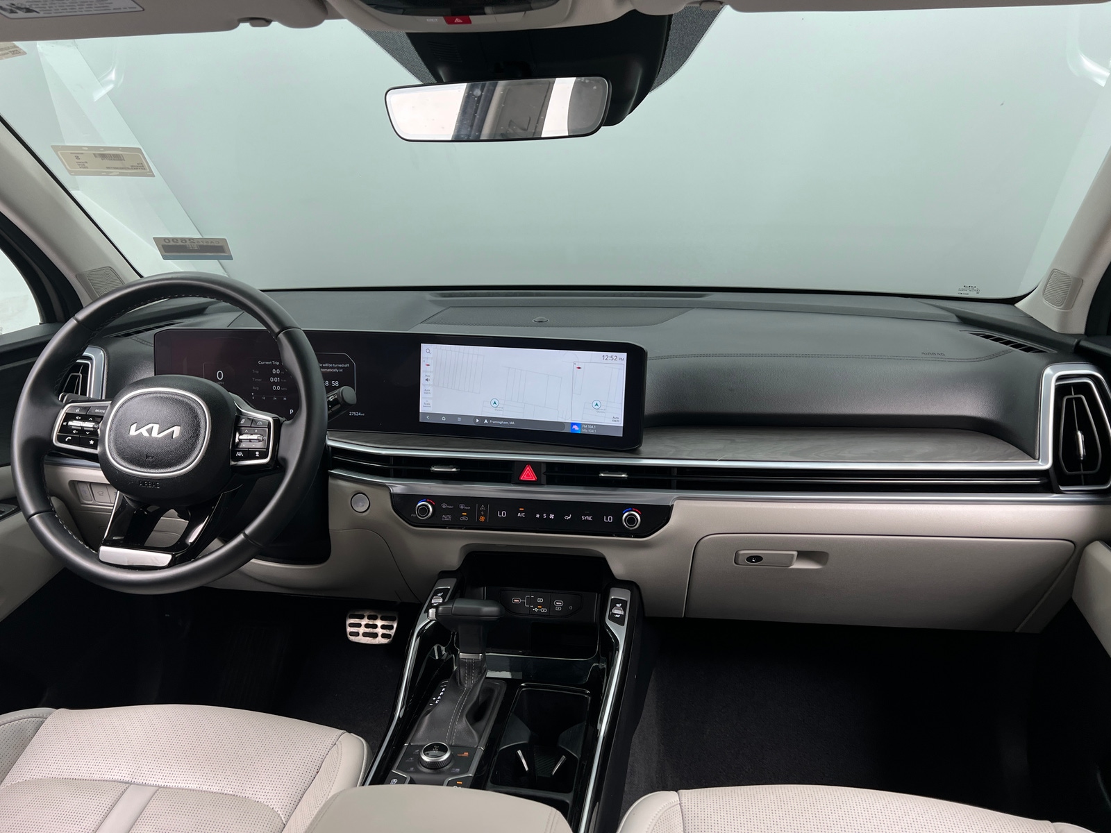 Thumbnail: 2024 Kia Sorento - 2