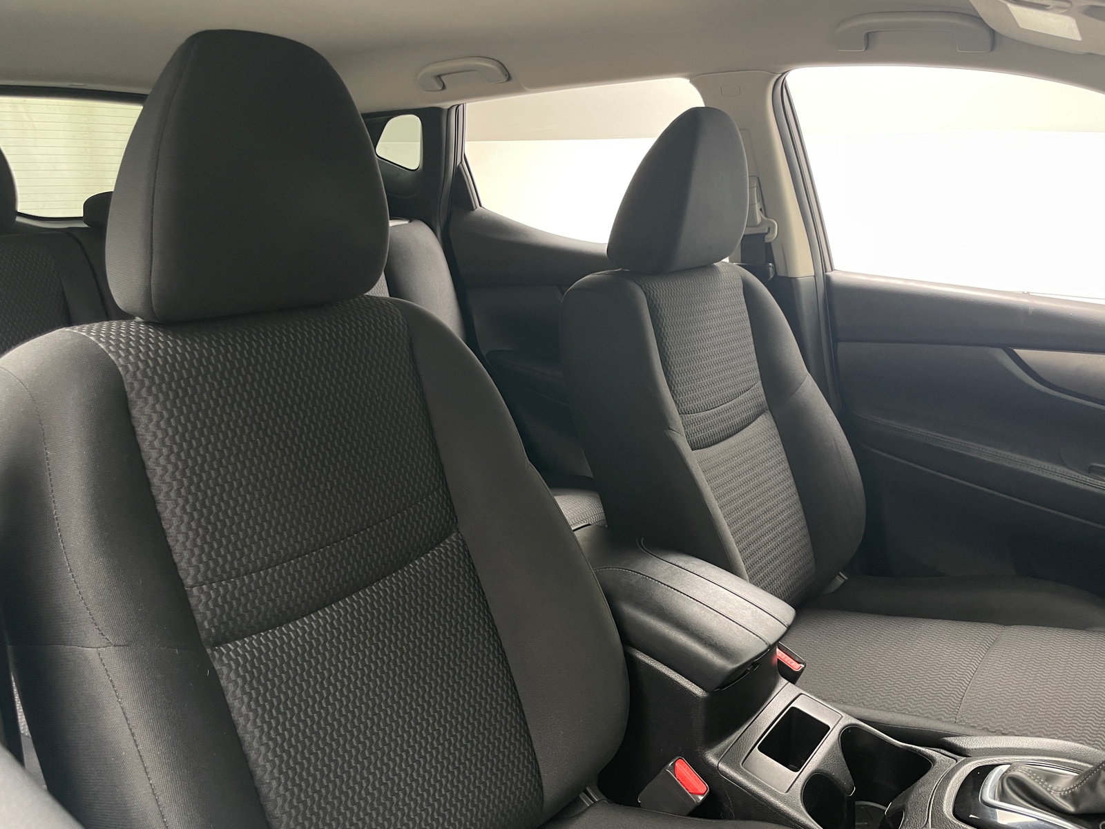Thumbnail: 2019 Nissan Rogue Sport - 2