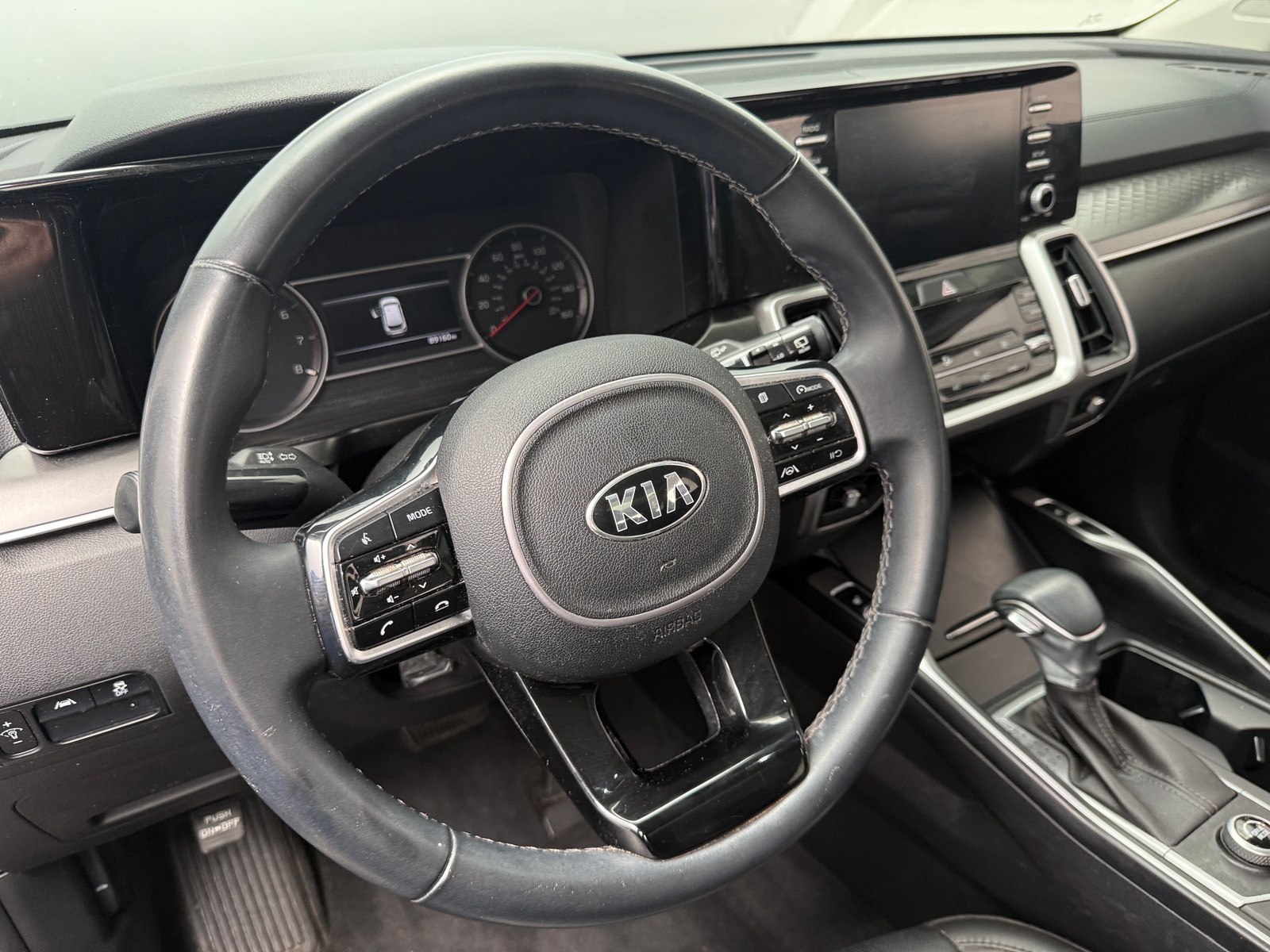 Thumbnail: 2021 Kia Sorento - 4
