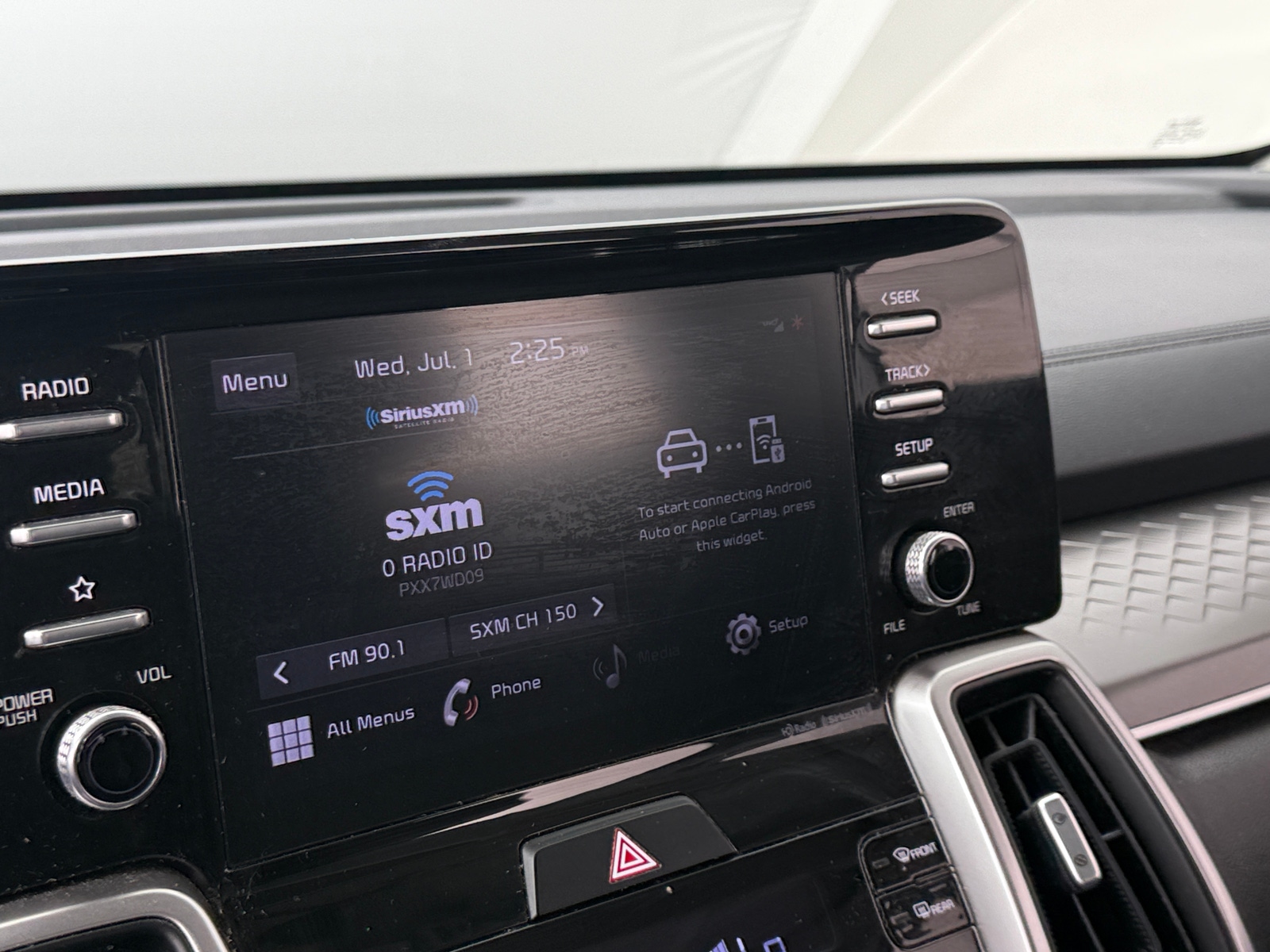 Thumbnail: 2021 Kia Sorento - 3