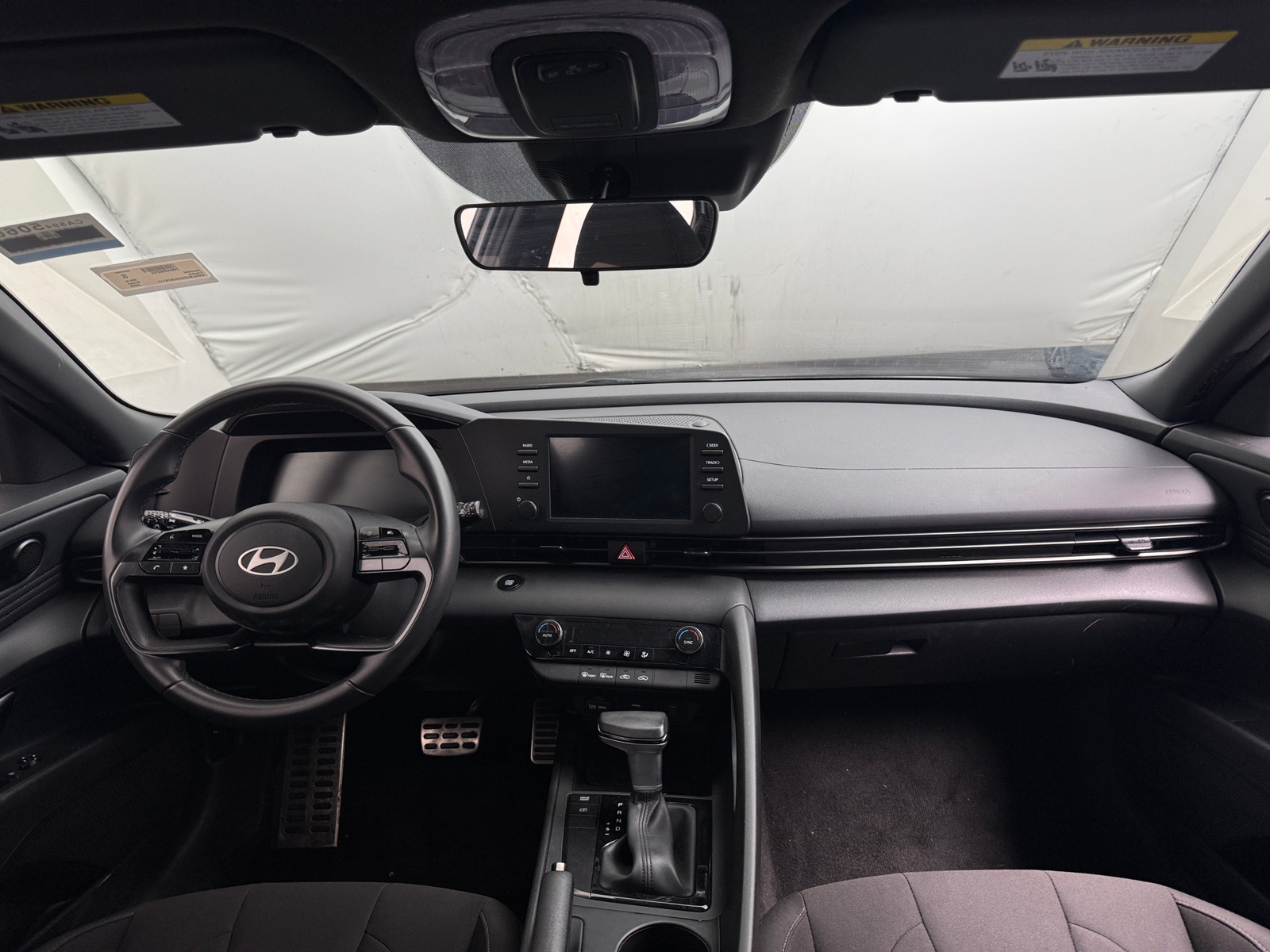 Thumbnail: 2025 Hyundai Elantra - 3