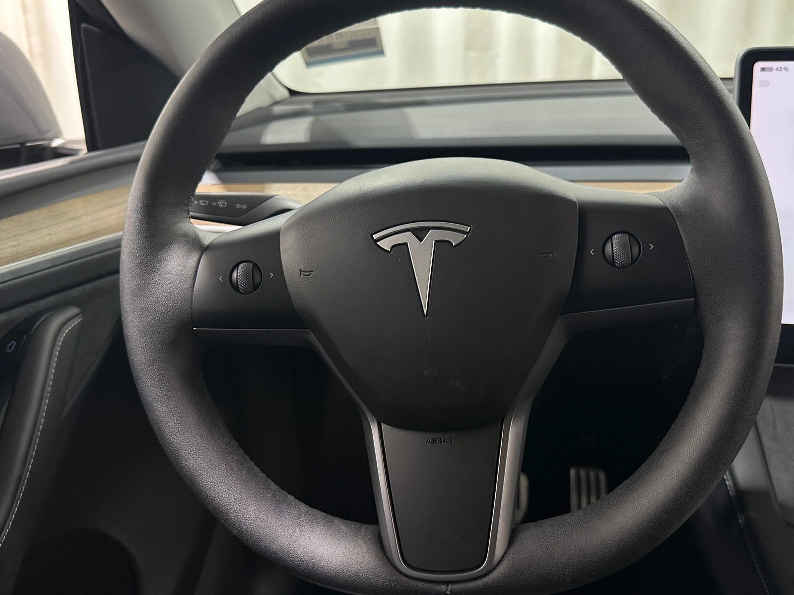 Thumbnail: 2024 Tesla Model Y - 3