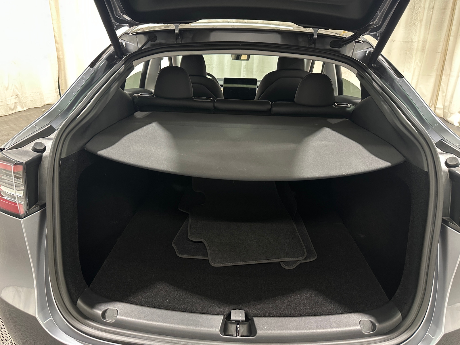 Thumbnail: 2024 Tesla Model Y - 5