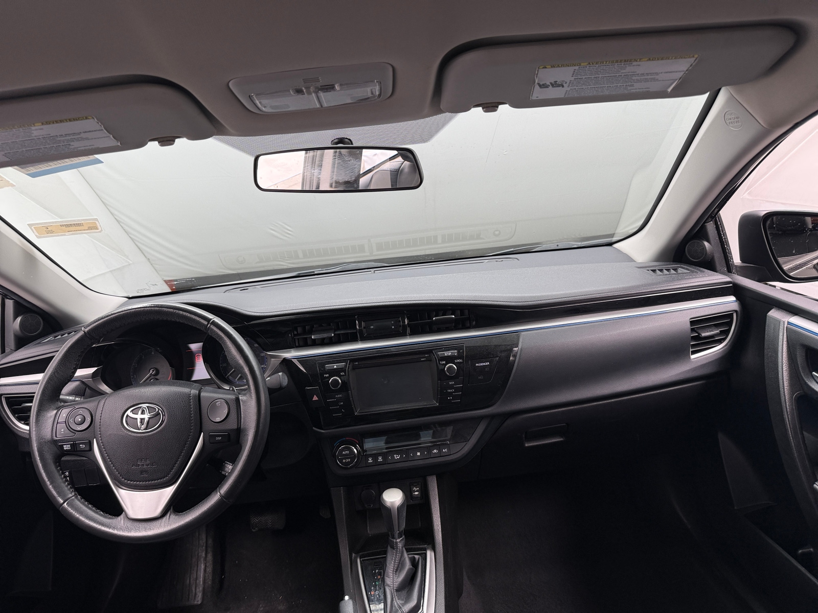 Thumbnail: 2016 Toyota Corolla - 3
