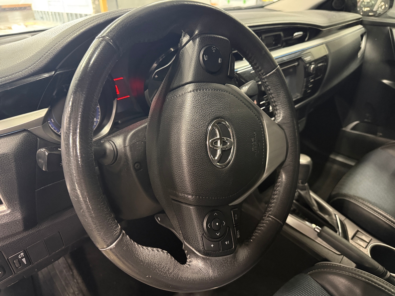 Thumbnail: 2016 Toyota Corolla - 5