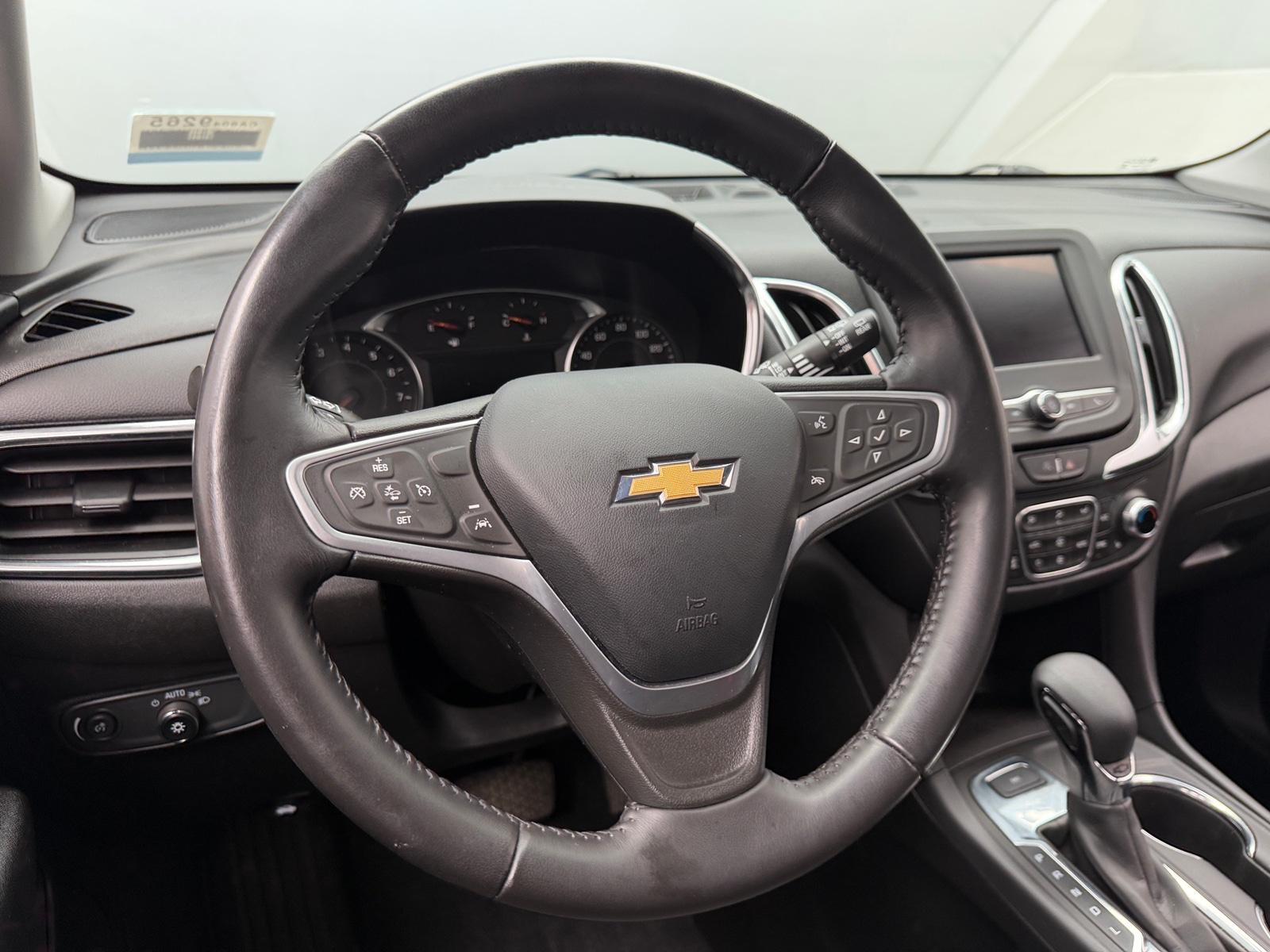 Thumbnail: 2022 Chevrolet Equinox - 5