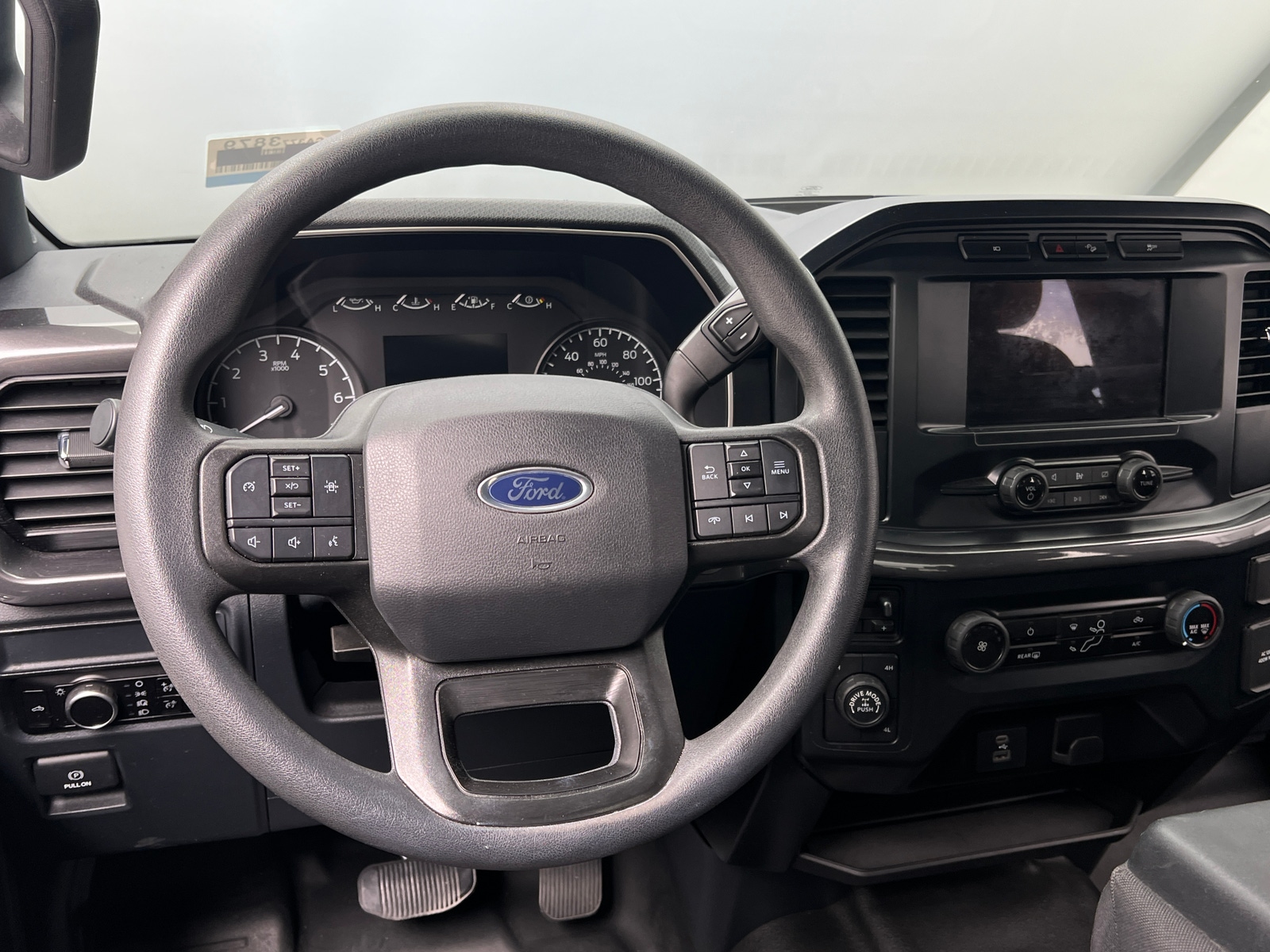 Thumbnail: 2023 Ford Econoline - 5