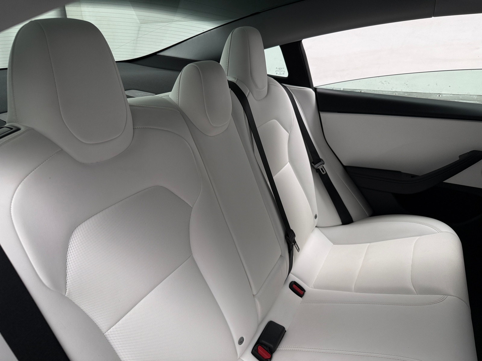 Thumbnail: 2025 Tesla Model 3 - 4