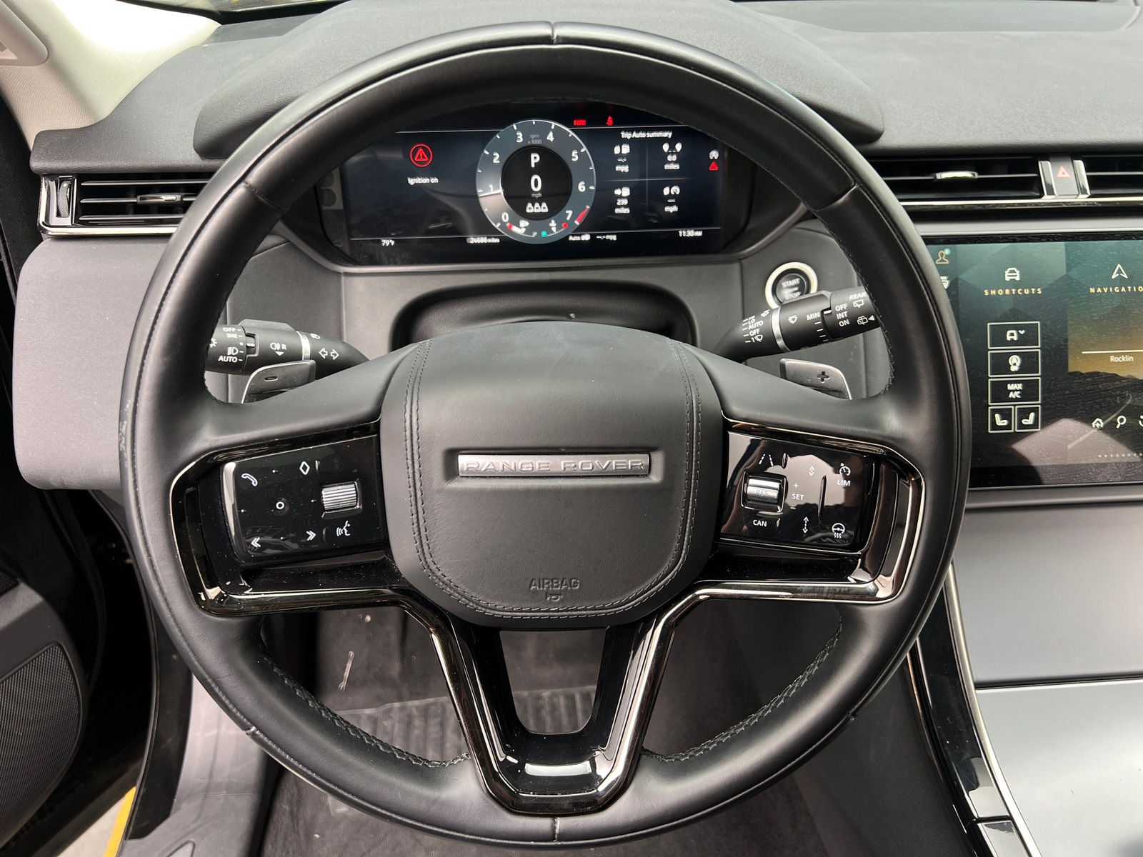 Thumbnail: 2024 Land Rover Range Rover Velar - 4
