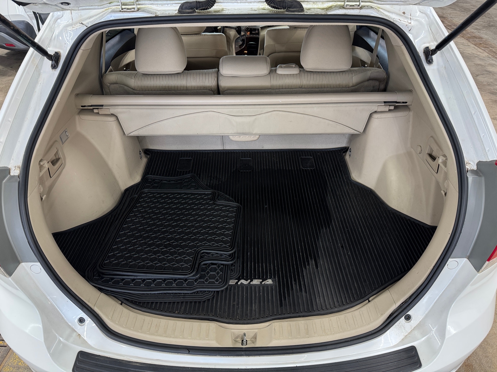 Thumbnail: 2012 Toyota Venza - 7