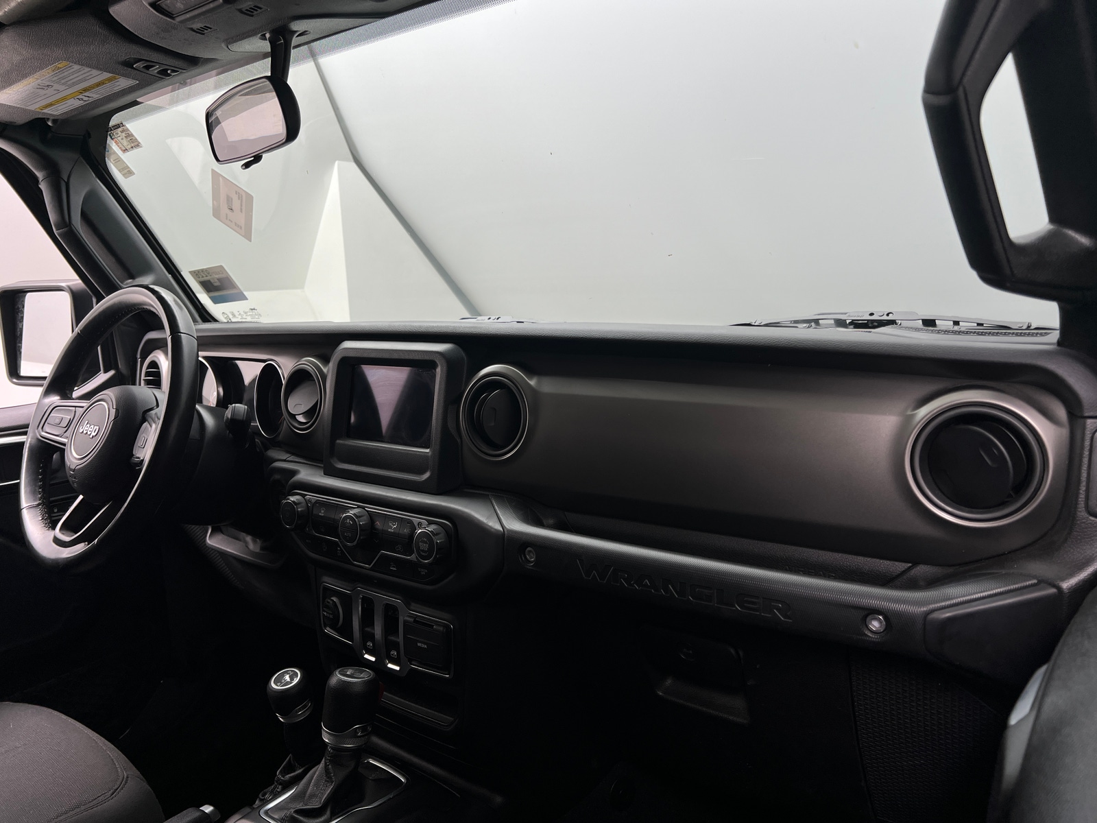 Thumbnail: 2022 Jeep Wrangler - 3