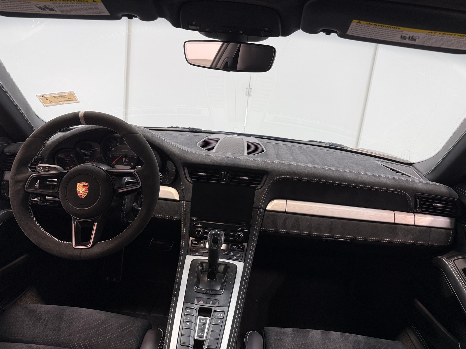 Thumbnail: 2018 Porsche 911 - 2