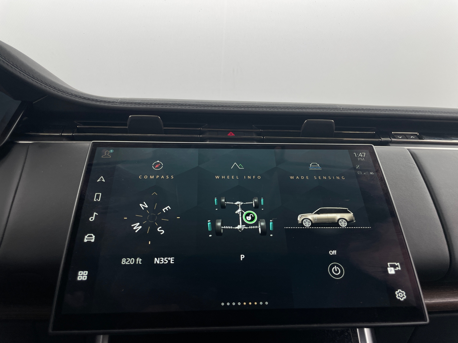 Thumbnail: 2023 Land Rover Range Rover - 3
