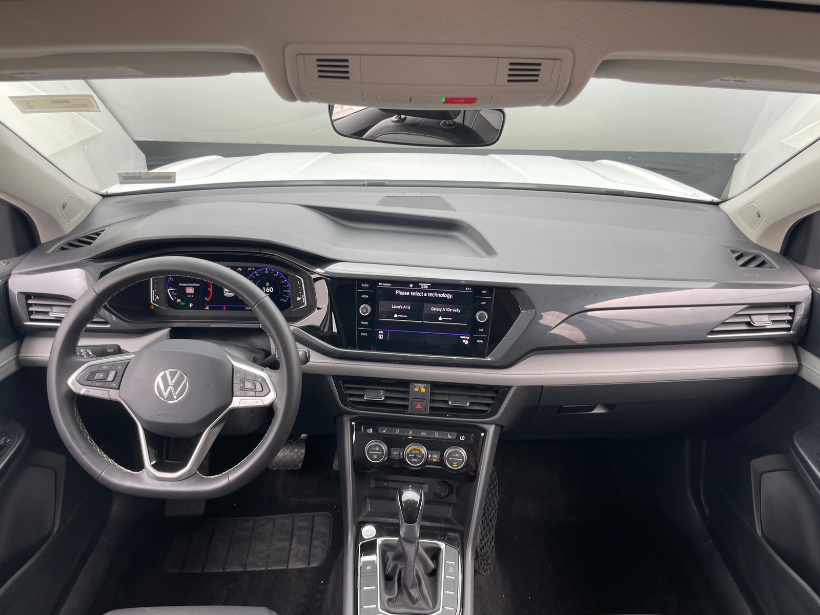 Thumbnail: 2024 Volkswagen Taos - 2