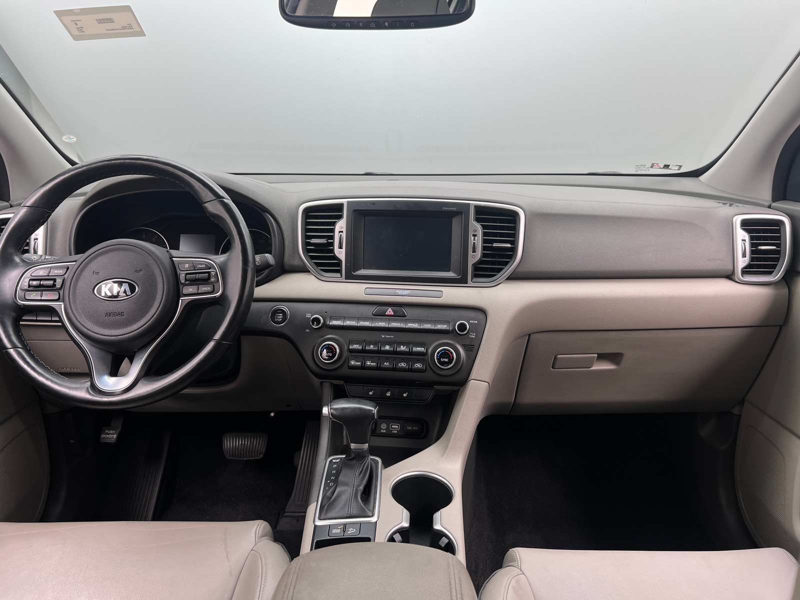 Thumbnail: 2017 Kia Sportage - 3